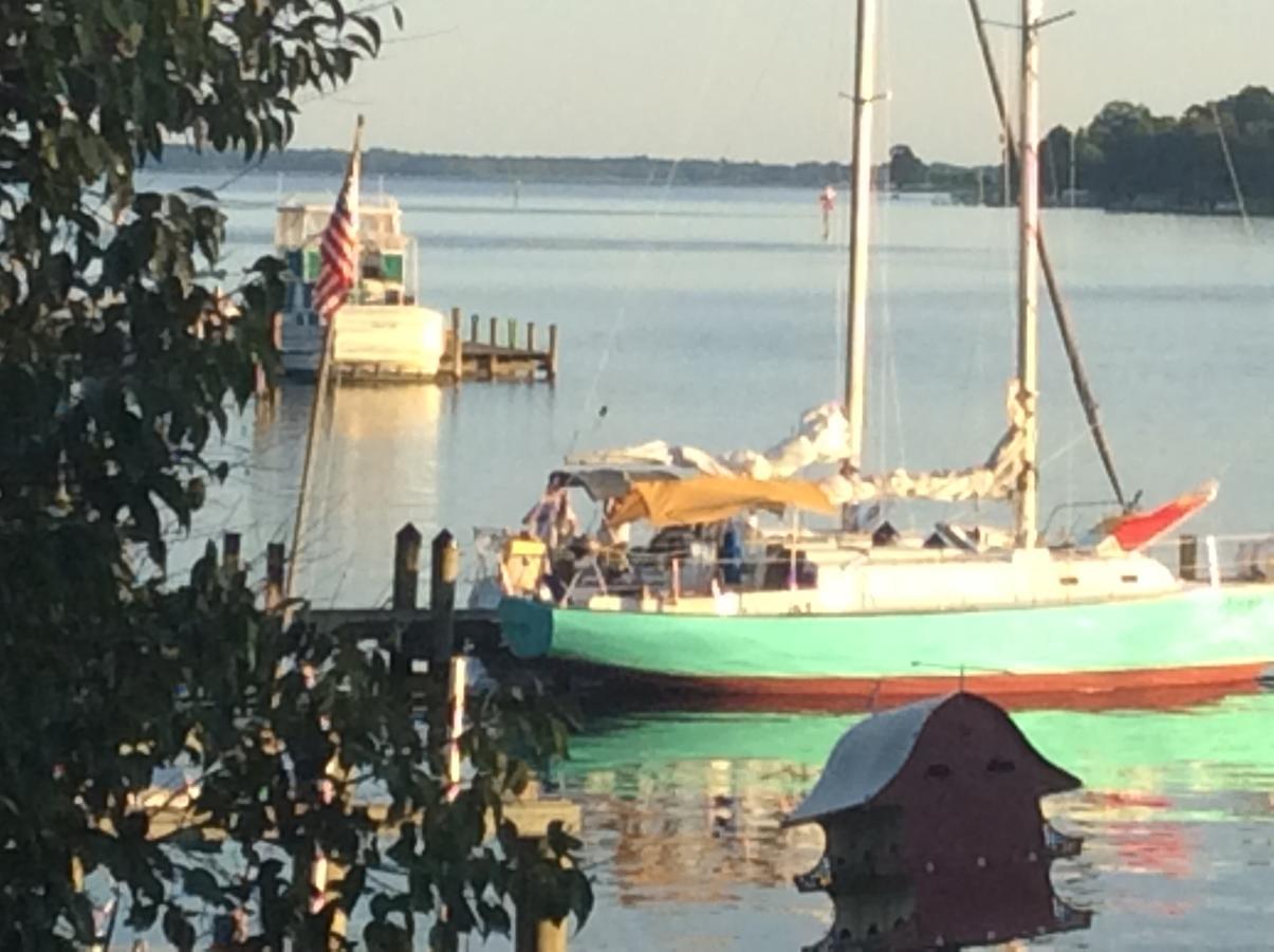 Bath Harbor Marina And Motel Bagian luar foto